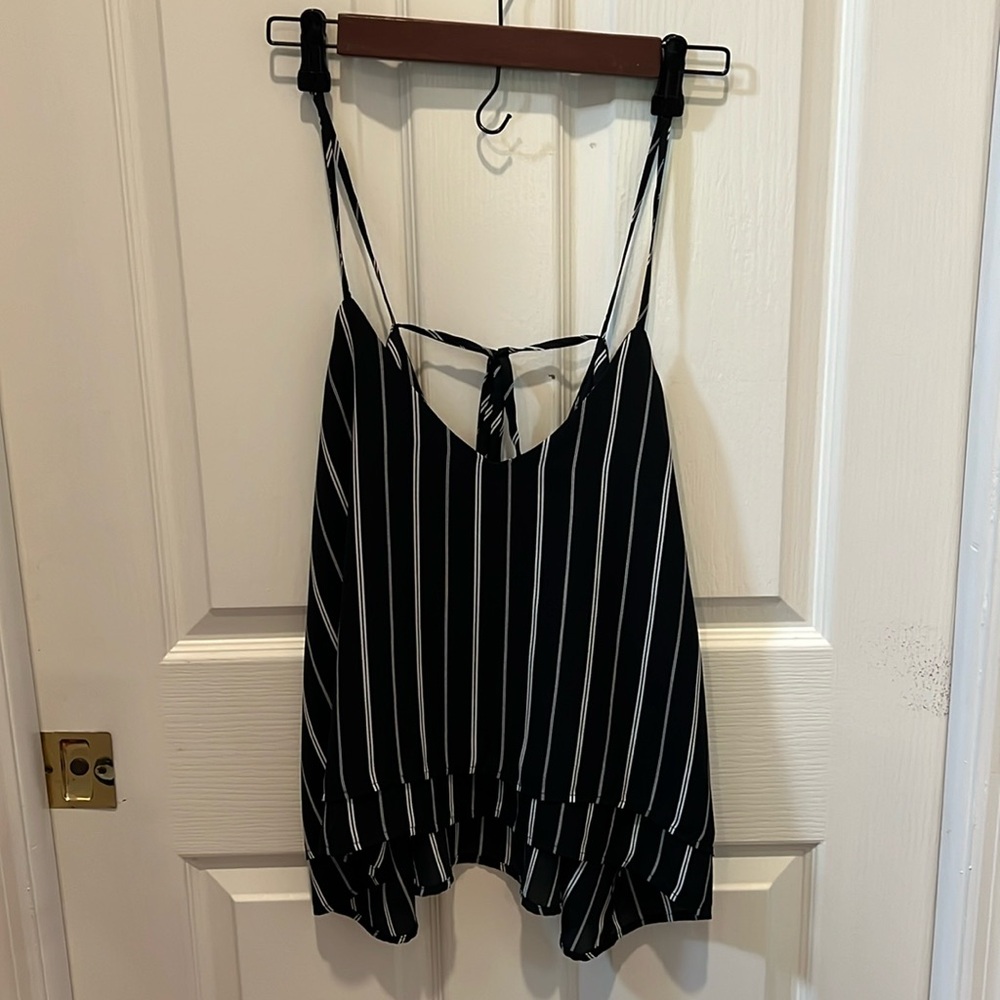 BP black and white top in excellent condition.